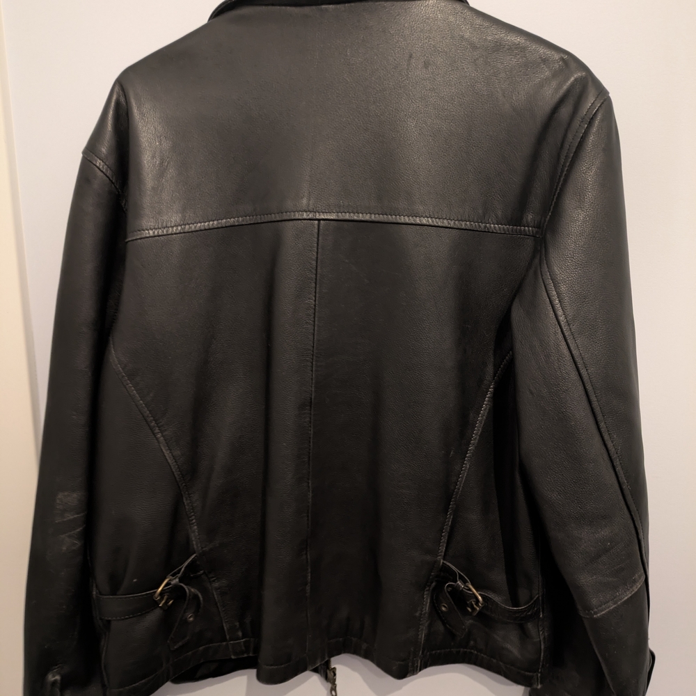 Men's Classic Black Bomber Jacket - Picture 3 of 4